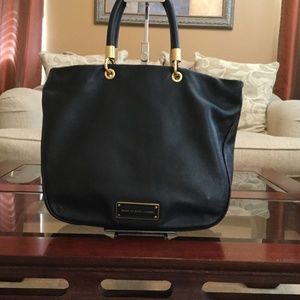 Marc Jacob Too Hot to Handle Tote in Black